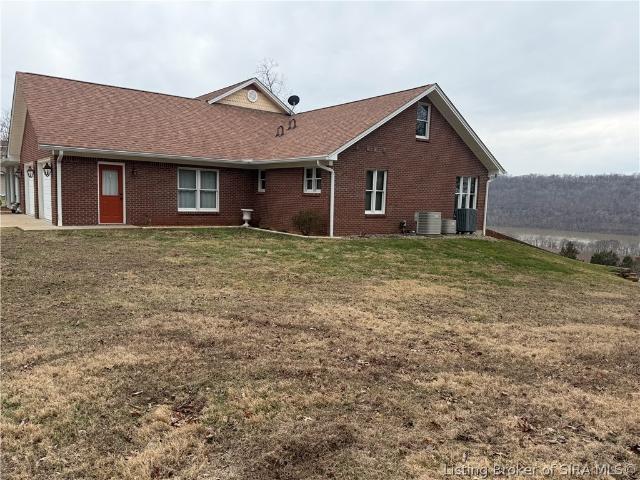 7135 E Hiawatha Heights