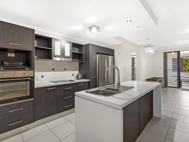 7/136 138 Buchan StreetBungalow QLD 4870, Australia