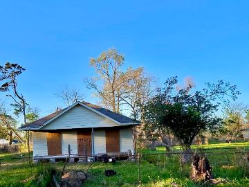 7137 Bywood St, Houston, TX 77028 | MLS #74700