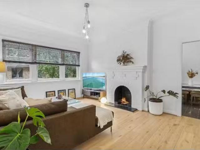 7/139 Bronte Road, Queens Park Apartment for rent Listed by A.
