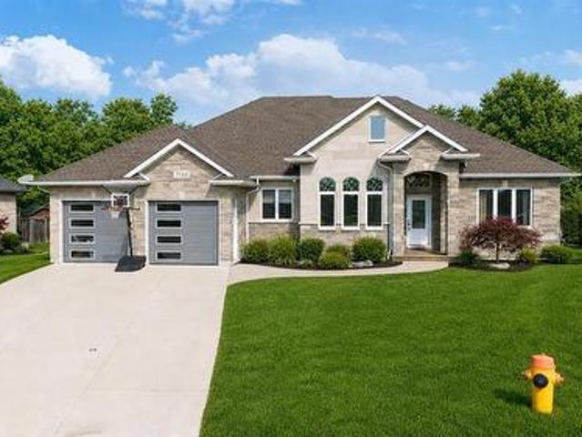 7133 Muskoka Trail, Plympton Wyoming, ON, N0N 1E0 house for sale | Listing ID 26014 | Royal LePage