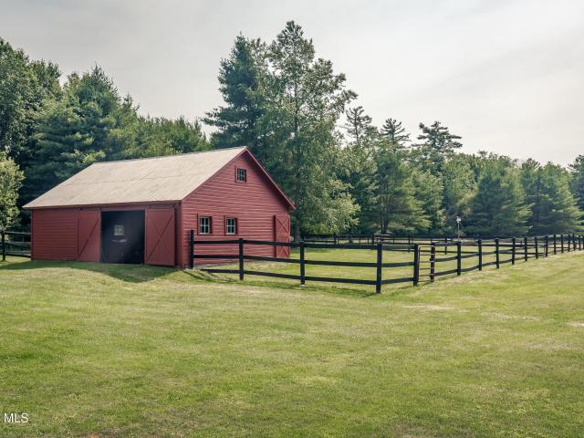 7133 Fish House Road