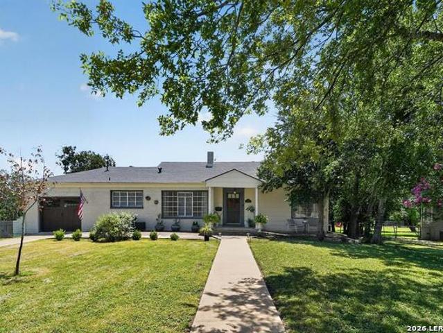713 Bluebell Rd