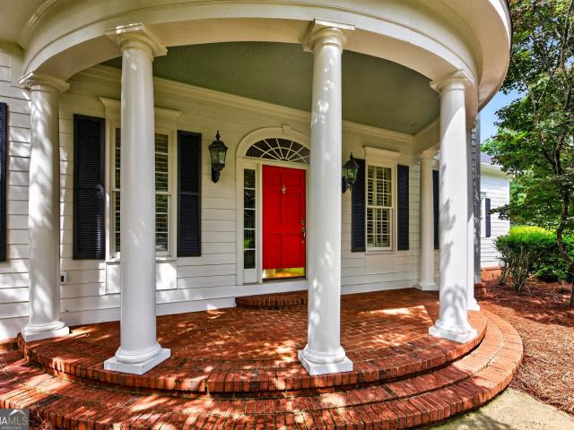 713 Greenwood Lane
