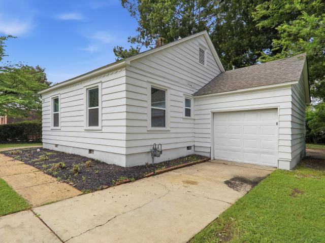 713 e brentwood cir