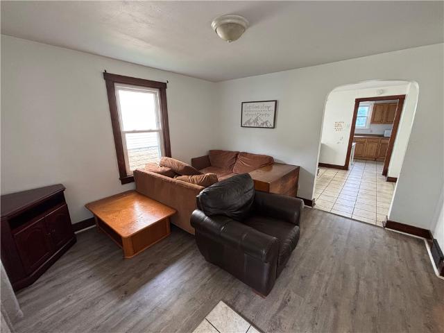 713 Hiland Ave