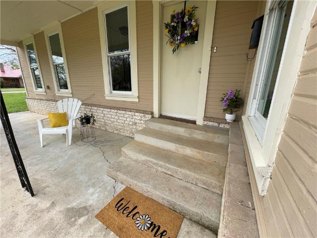 713 Tyler St S, McGregor, TX 76657 | MLS #227975