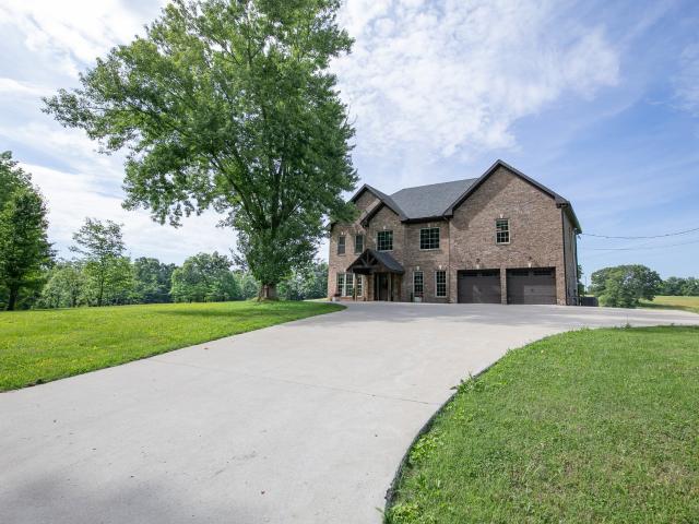 7144 Hall Rd