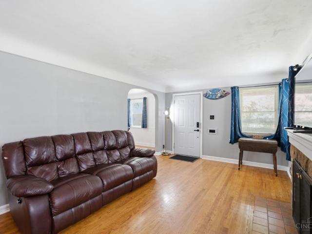 7149 Garden Road