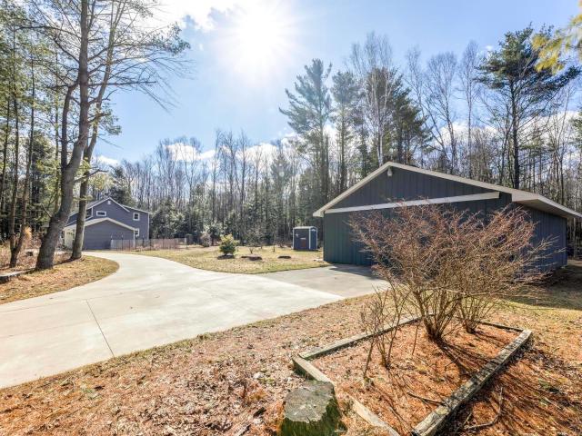 7142 Aitken Road