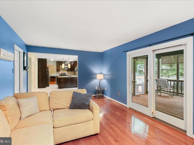 7142 Red Horse Tavern Lane