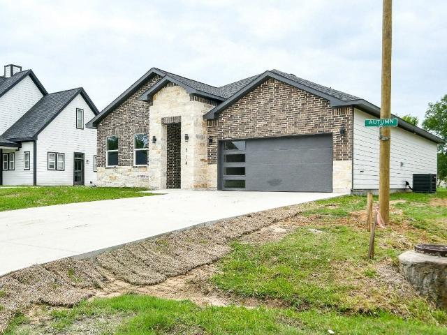 714 Autumn Lane