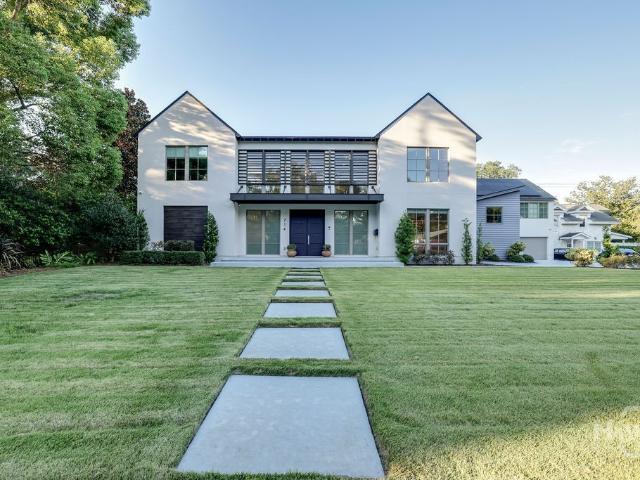 714 E Victory Drive