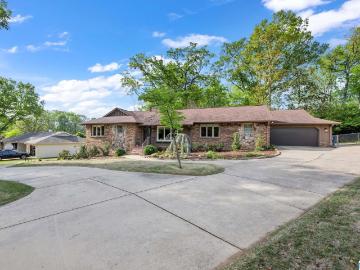 714 Mcgwier Circle