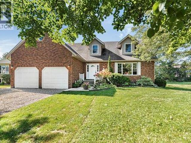 714 W Cross Street W, Dunnville, ON, N1A 1N7 house for sale | Listing ID 40867 | Royal LePage