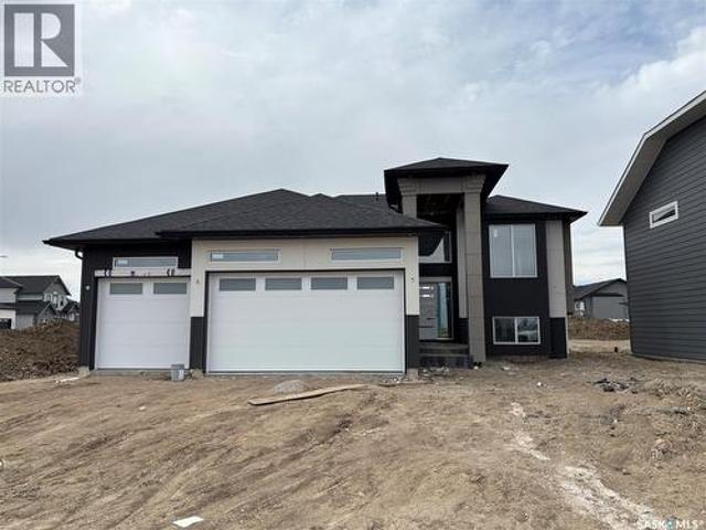 714 Weir Crescent, Warman, SK, S0K 4S4 house for sale | Listing ID SK027202 | Royal LePage