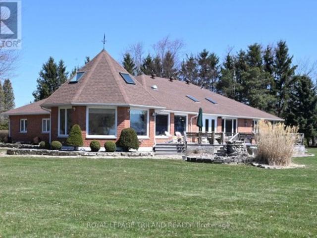 7154 Talbot Trail, Chatham Kent Blenheim, ON, N0P 1A0 house for sale | Listing ID X13727 | Royal LePage