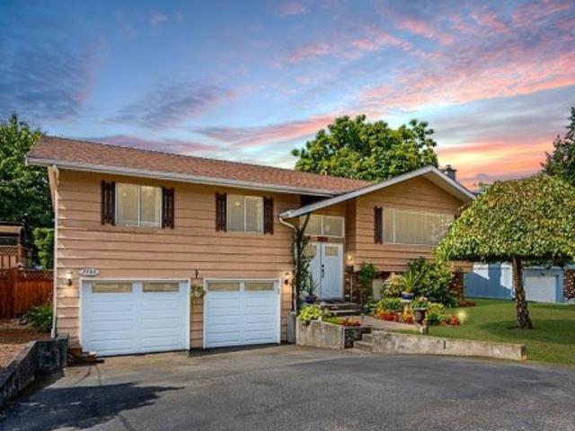 7159 A Street, Delta, BC, V4E 1X3 house for sale | Listing ID R3165 | Royal LePage