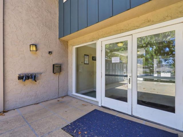 7150 Rainbow Drive 3