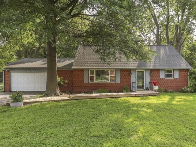 7151 Lindenwood Dr, Indianapolis, IN 46227