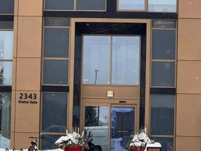 715 2343 KHALSA GATE — 2 Bedroom