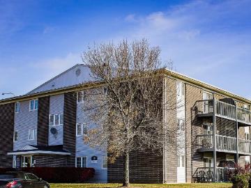 Apartment for rent in Westmorland - Parking