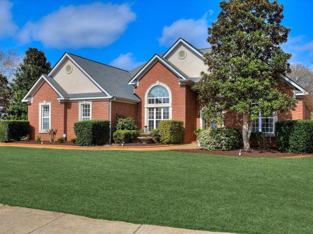 715 Avrett Circle