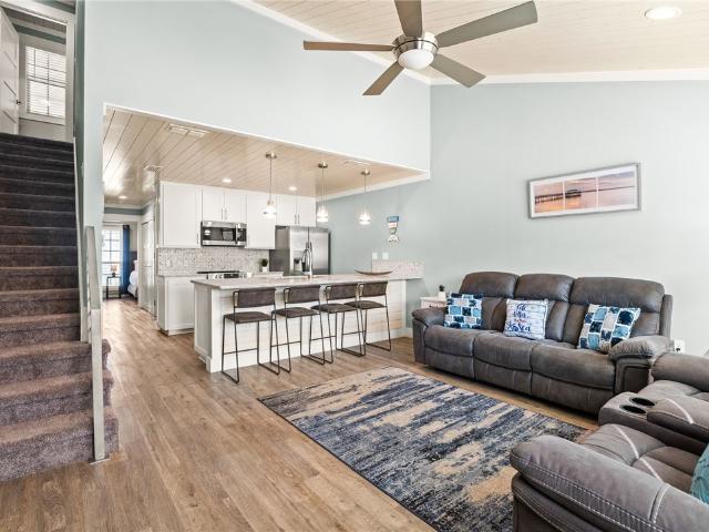 715 Beach Access Rd, Unit 1005, Port Aransas, TX 78373 | MLS #463716