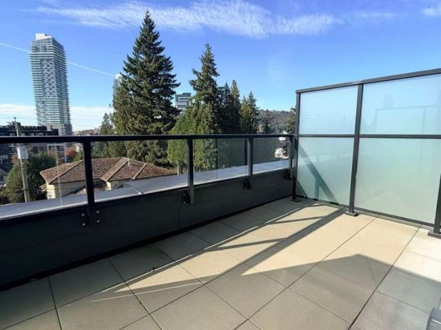 715 Ducklow Street, Coquitlam, BC V3J0P7