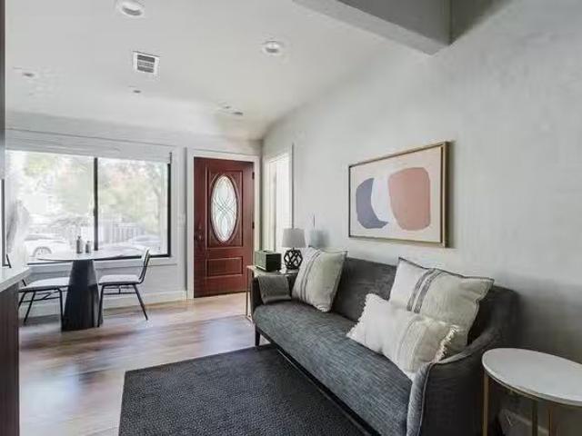 715 Everett Ave, Crescent Park 1 Bedroom 1 Bath