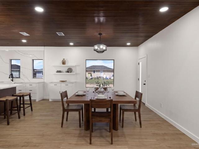 715 Homenaje Avenue