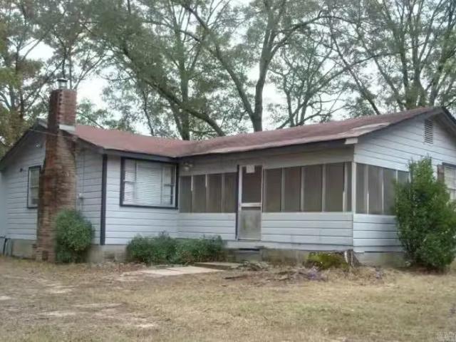 715 OAKLAND RD, STRONG, AR 71765