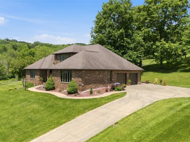 715 Oxbow Road