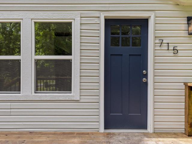 715 Lusk Loop Road