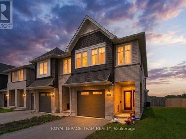 715 Maverick Crescent, Ottawa, ON, K2S 2X1 house for sale | Listing ID X13827 | Royal LePage