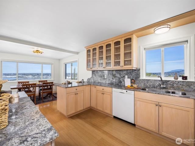 715 N Garden Street # 303