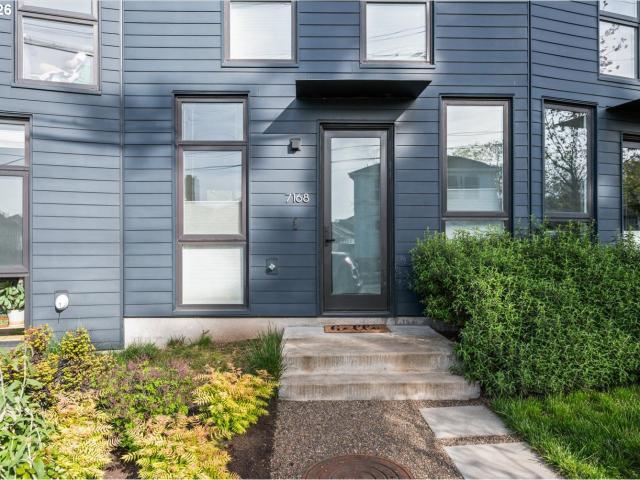 7168 n vancouver ave