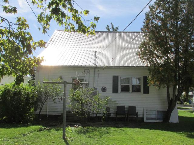 716 E Walnut Street