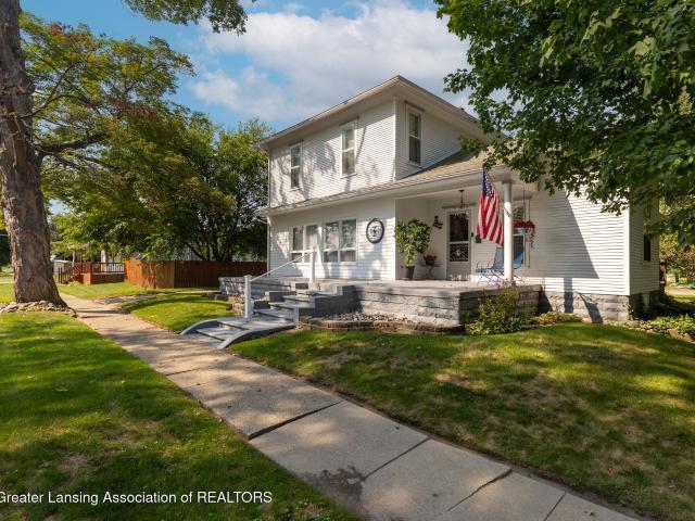 716 Hall Street