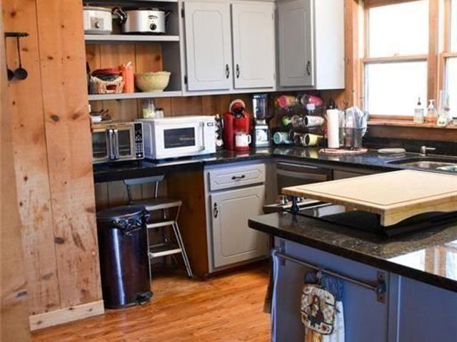 716 Moss Patch Trail