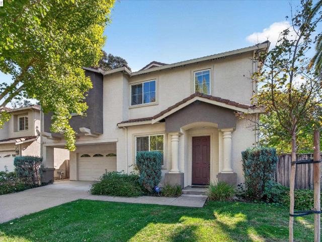 716 Raineer Ct