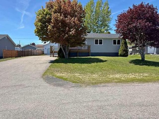 716 Rue Mgr Lanteigne, Petit Rocher, NB, E8J 1E7 house for sale | Listing ID NB145588 | Royal LePage