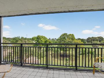 7170 Promenade Dr, Unit 401, Boca Raton, FL 33433 | MLS #B26011