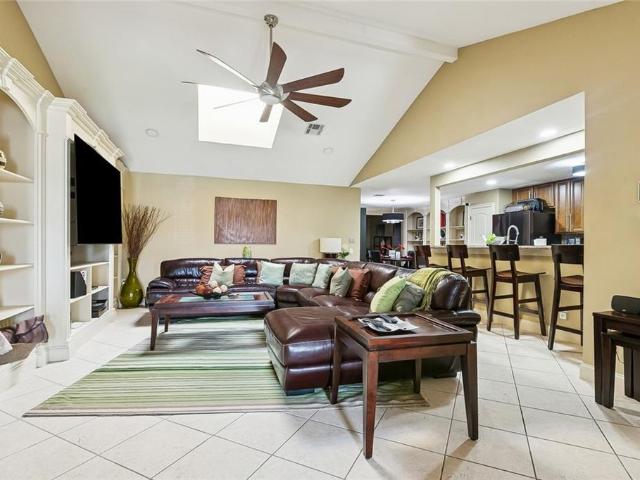 7171 Wayside Drive