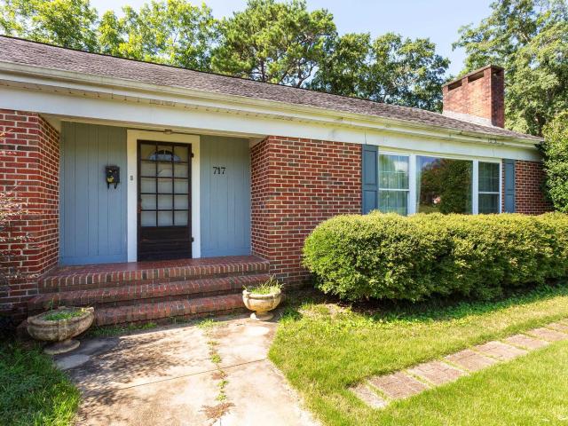 717 Cedar Street