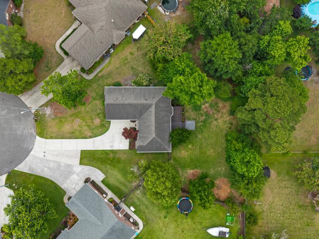 717 Grey Squirrel Drive