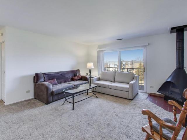717 Killarney Court # 2D