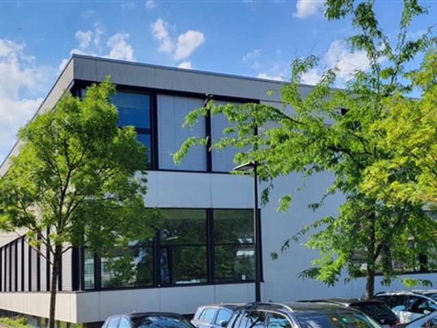 717 m² Gewerbefläche mit Anlieferung!