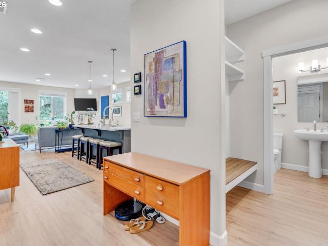 717 NW 137TH ST
