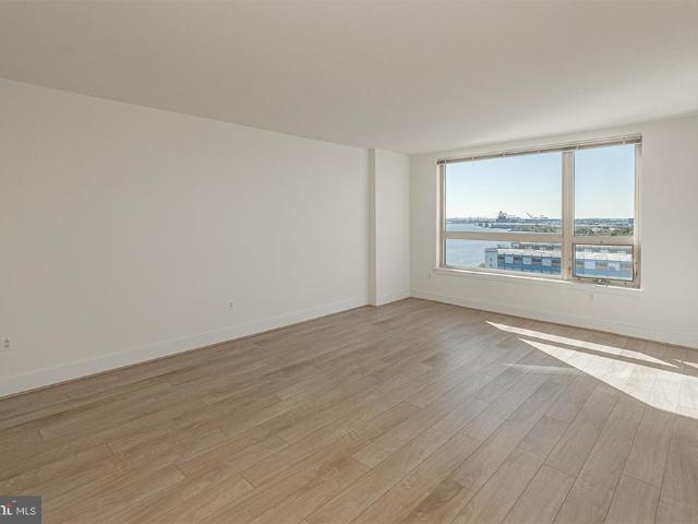 717 S Chris Columbus Boulevard # 1607